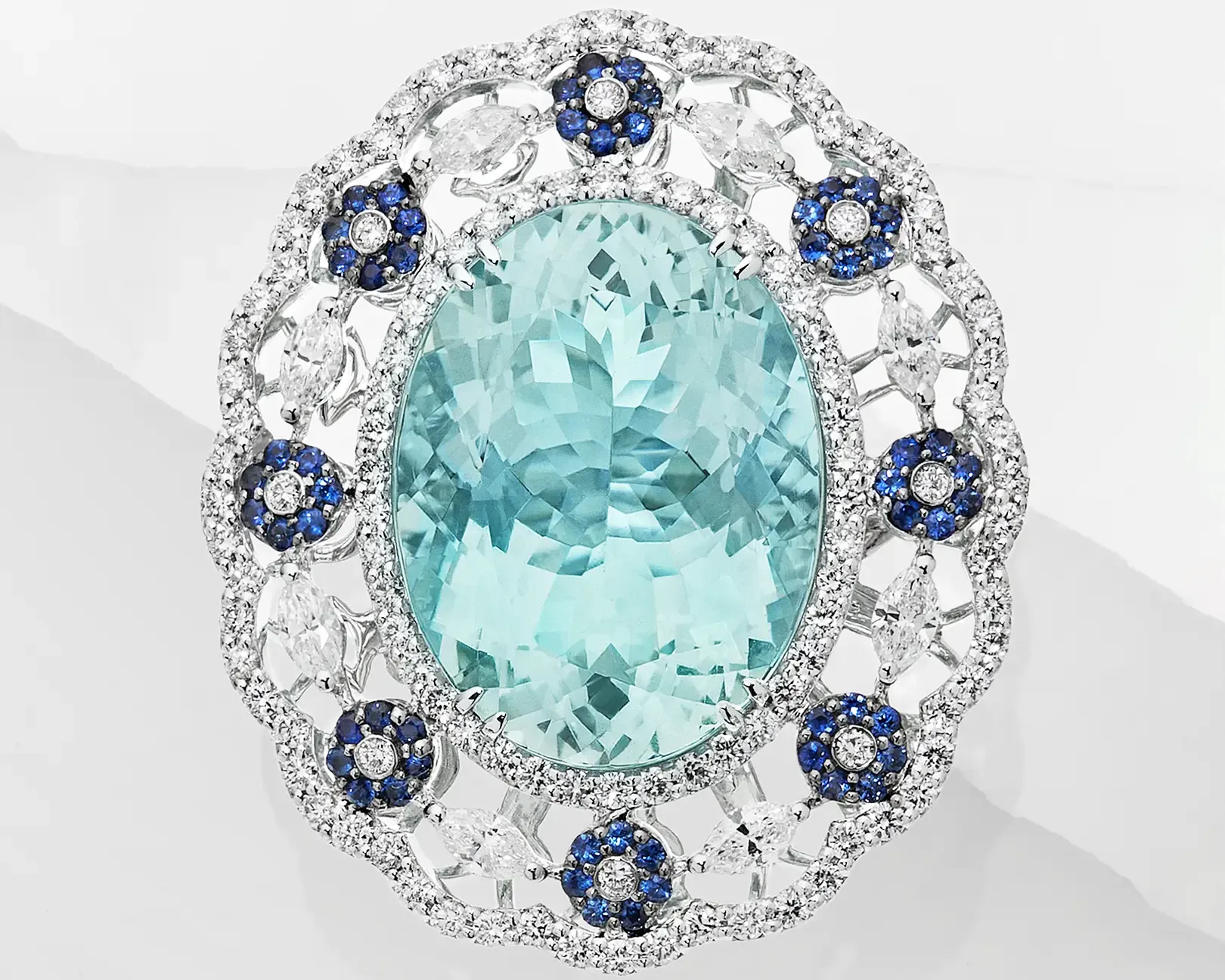Ferrante jewelry photographer studio in Rome